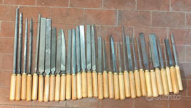 Set completo di 32 Lime professionali 