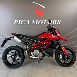 DUCATI Hypermotard 950 Red