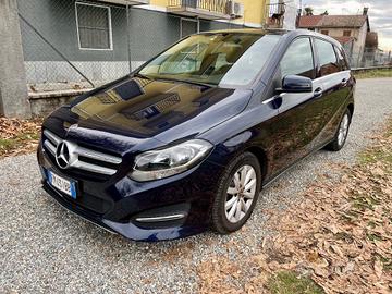Mercedes-benz B 180 d Automatic Business