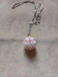 Collana lunga a sfera 3D