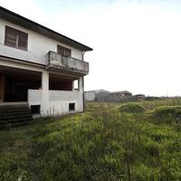 VILLA A SCHIERA D'ANGOLO A CUMIGNANO SUL NAVIGLIO