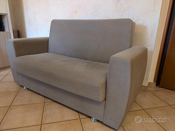 Divano due posti color tortora