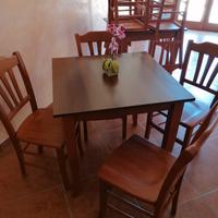 Tavoli e sedie per ristorante