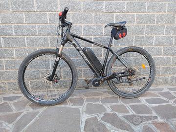 Mountain bike elettrica e-mtb cube/ bafang 27"
