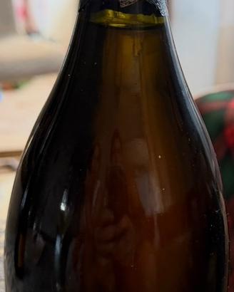Bottiglia dom perignon anno 1990