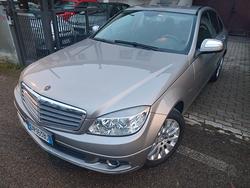 MERCEDES C200 BERLINA A METANO POCHI KM GANCIO TRA