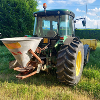Trattore john deere 5515 con accessori