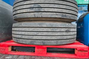 Pneumatici autocarro 315/80 22.5 NUOVI 