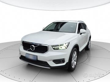 VOLVO XC40 1.5 t2 Momentum Pro