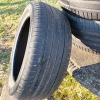 pneumatici per automobili 