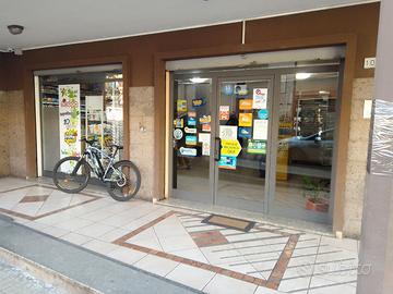 Tabaccheria ricevitoria lotteria sala slot