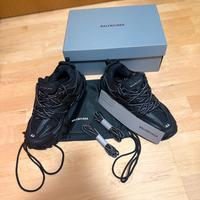Balenciaga Track