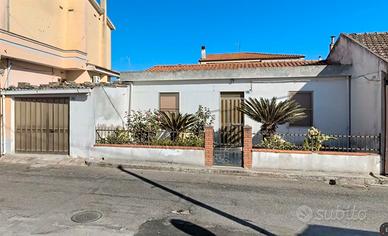 Casa campidanese da ristrutturare