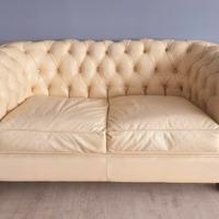Divano Chesterfield Chester capitonne vintage  