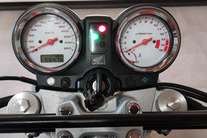 Honda hornet 600 2004