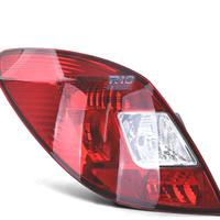 FANALE SINISTRO OPEL CORSA D 06- ROSSO BIANCO