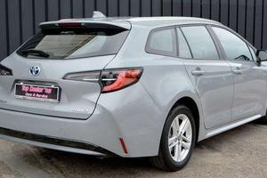 Toyota Corolla Touring Sports 1.8h Business Tech c