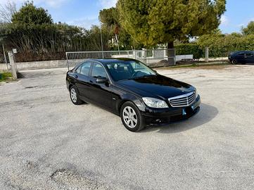 Mercedes classe C 180 CGi 127 milaKM uniproprietar