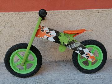 Bicicletta senza pedali