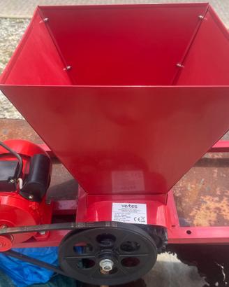 vertes Pigiatrice uva Macinino per frutta