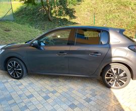 Peugeot 208 Allure Navi Pack