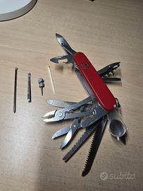 Victorinox SwissChamp Coltellino Svizzero