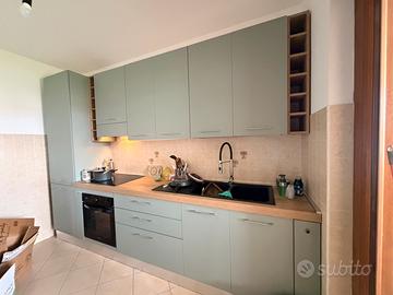 Cucina completa verde salvia