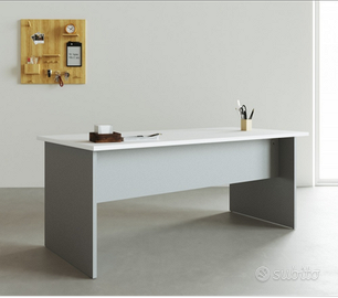 Postazione di lavoro in ufficio