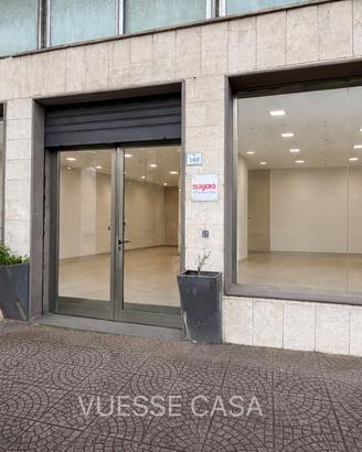 Locale commerciale in via Lamarmora