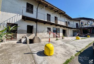 RUSTICO A CHIUSANO D'ASTI