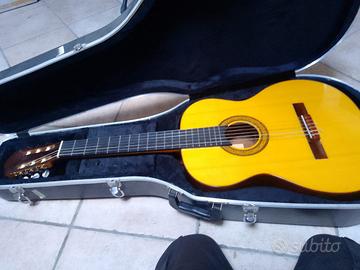 Chitarra classica Di Giorgio  con case rigido