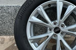 CERCHI IN LEGA AUDI DA 18 CON GOMME 