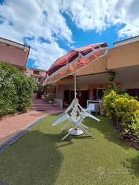 Lu Bagnu 300mt dalla spiaggia  giardino privato 