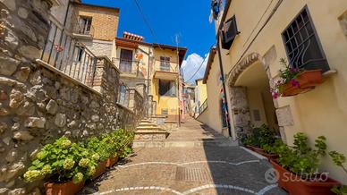 3 LOCALI A FORMIA