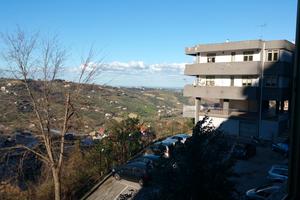 Chieti - Appartamento in Via Salomone