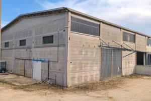 Capannone artigianale/commerciale