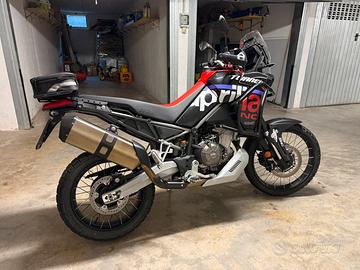 Aprilia tuareg 660