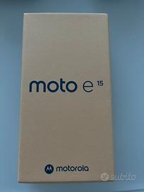 Motorola e15  2+64GB misty blue nuovo + cover