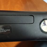 Xbox 360 completa di alimentatore e cavi
