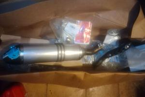 Kxf 250 Kawasaki scarico completo  vedi annuncio