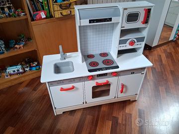 Cucina giocattolo in legno Hape completa