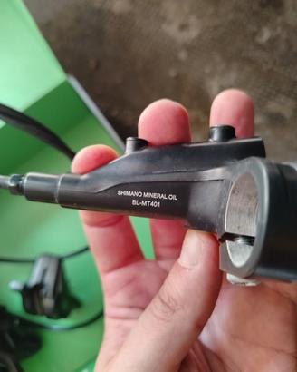 Freni Shimano MT400 / BL-MT401 + dischi 180/160 CL