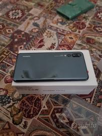 smartphone huawei P20 PRO 