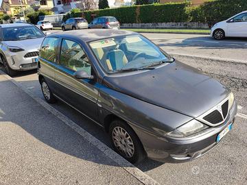 Lancia Y Dodo 2002
