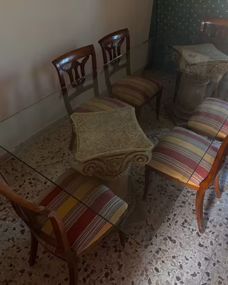 TAVOLO CRISTALLO PIU' SEDIE