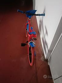 bici per bambino spiderman 