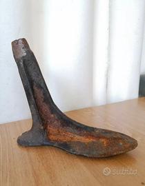ANTICA FORMA IN FERRO DA CALZOLAIO CIABATTINO