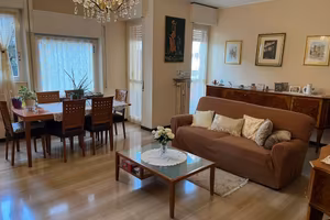 Appartamento di 105 m² con 3 locali e box auto a B