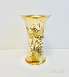 Vaso in ottone firmato “Gallinaro”