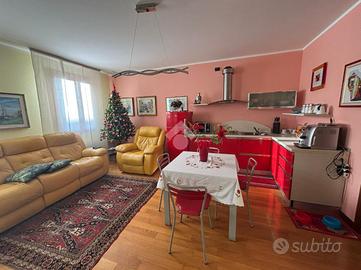 4 LOCALI A MONTEBELLUNA